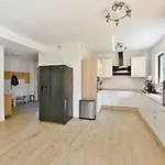 Mountain Chalet-alpine By Rentyourhome24 *