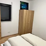 Mountain Chalet-alpine By Rentyourhome24 Apartamento